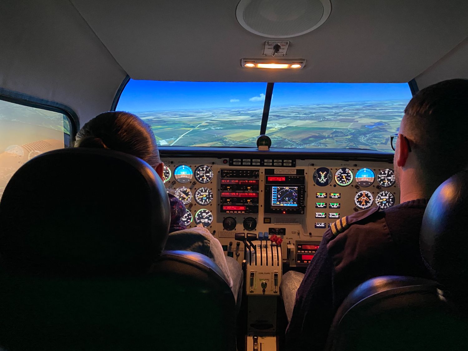 Piper PA/34 Simulator mit Instructor