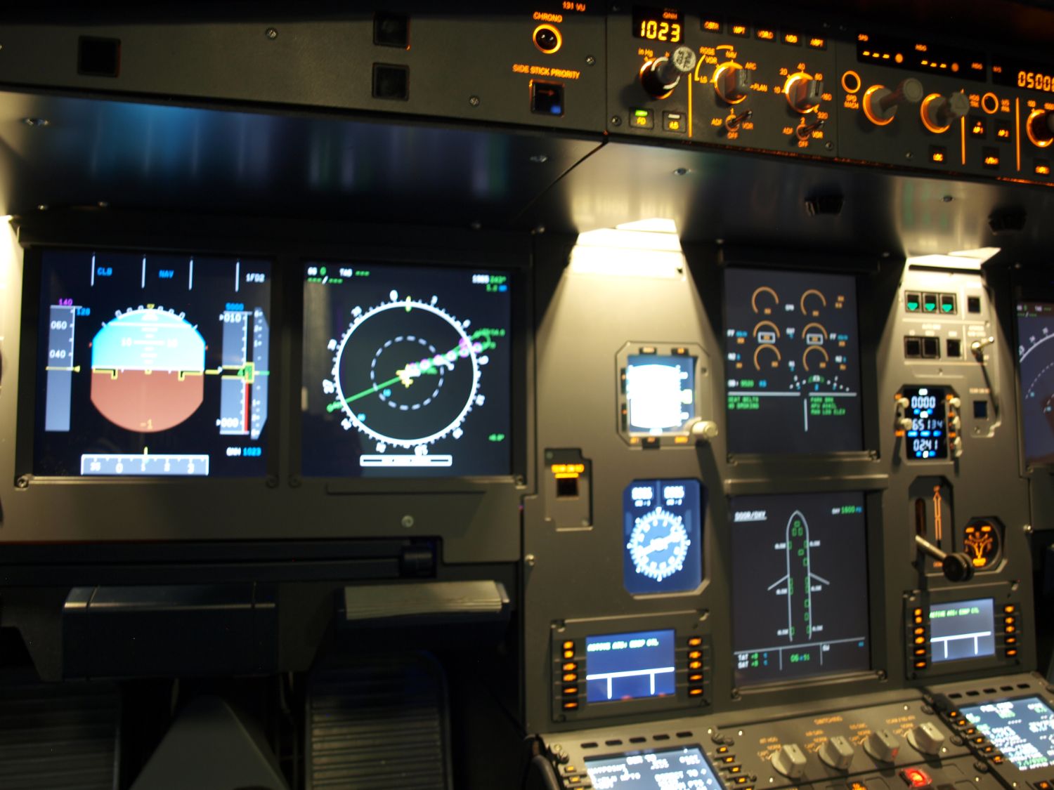 Cockpit Instrumente beim Flugsimulator von Flightdeck L.E.